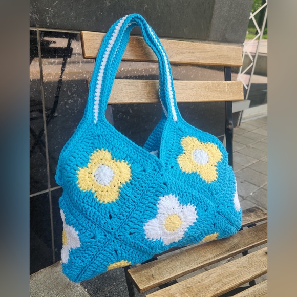 Handmade Crochet Bag - Picture 1 of 3